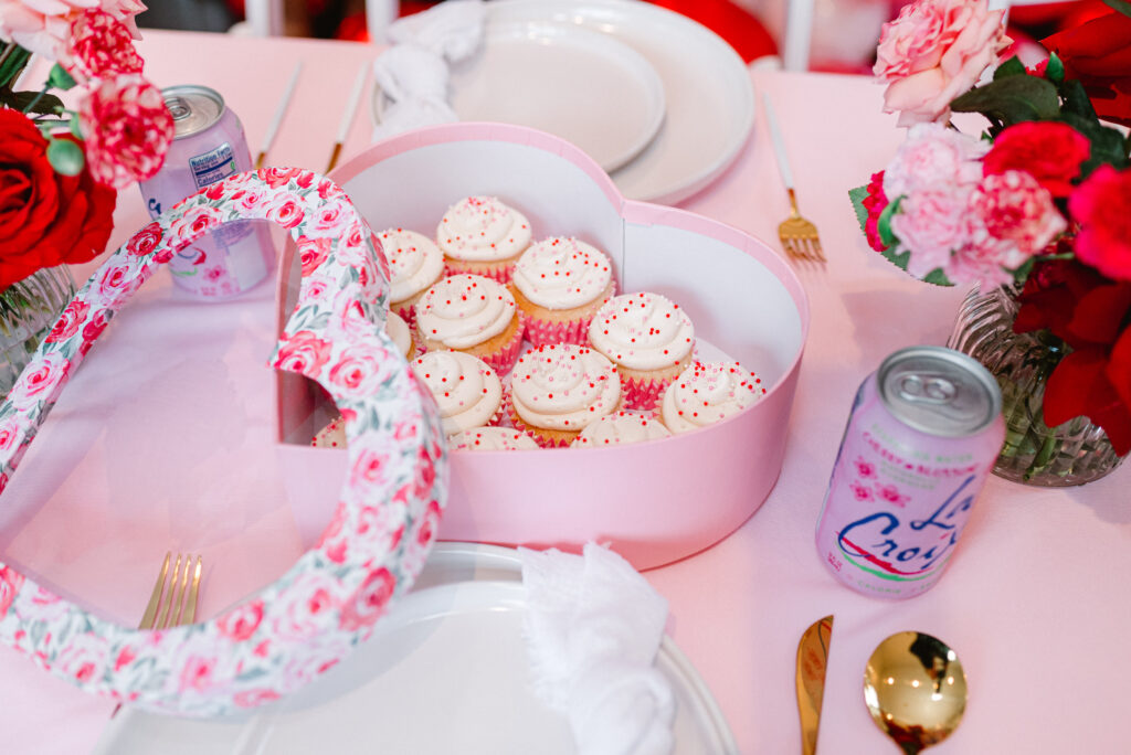 Seattle Baby Shower Vendor Custom Cakes and Cupcakes: @seattlebakeshop