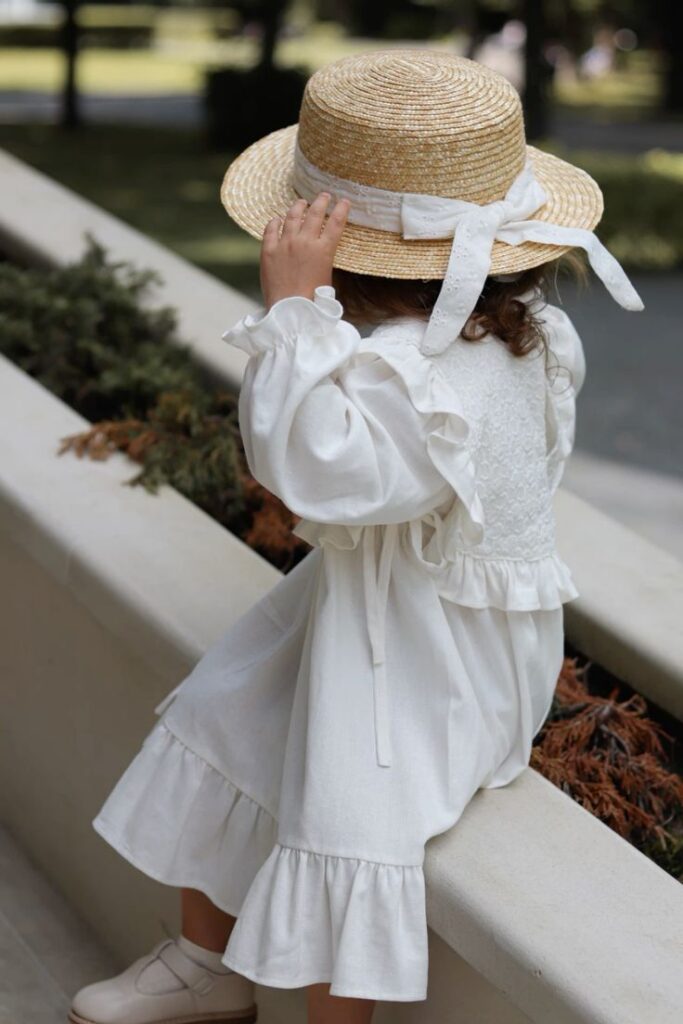 Seattle Photographer Outfit Inspiration (GIRLS) (1)