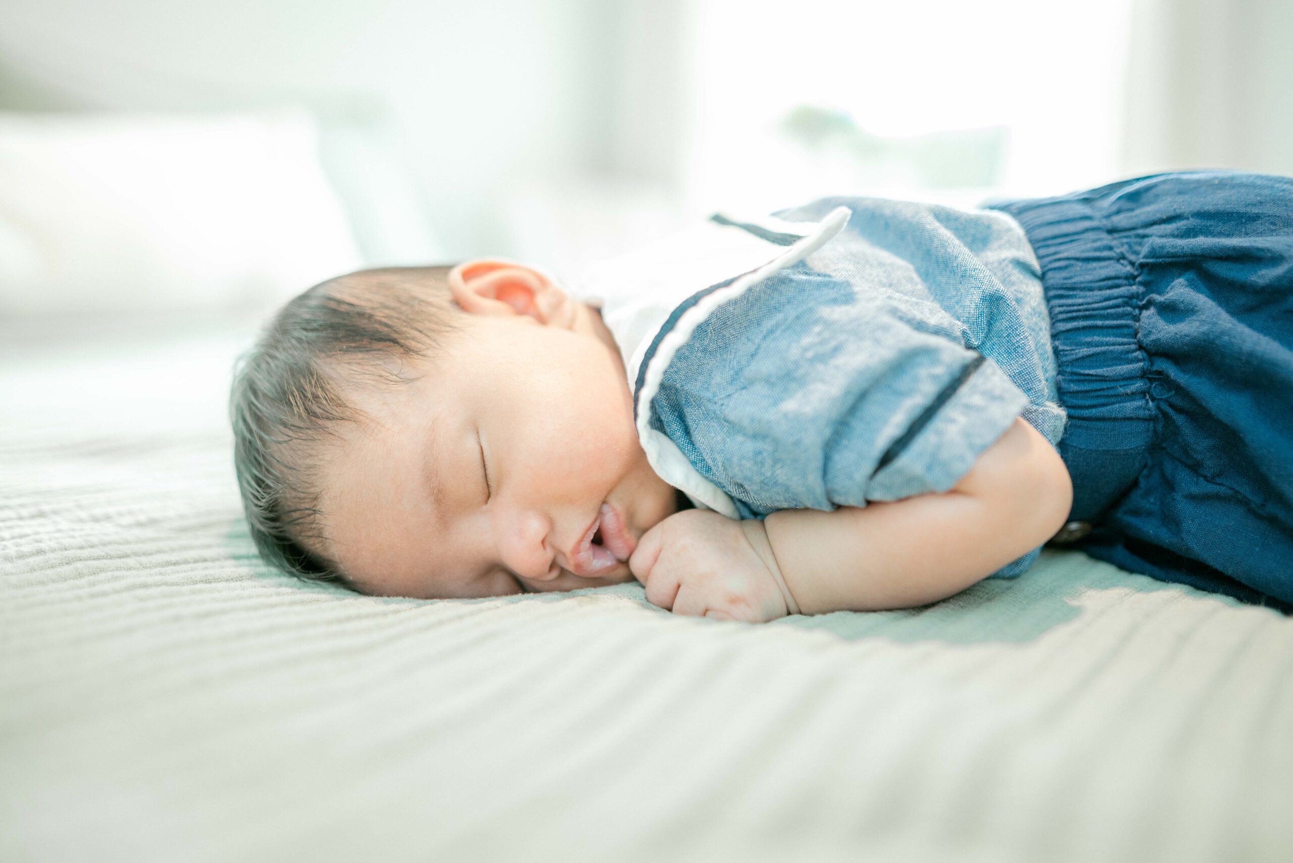Seattle Newborn Lifestyle Photographer
